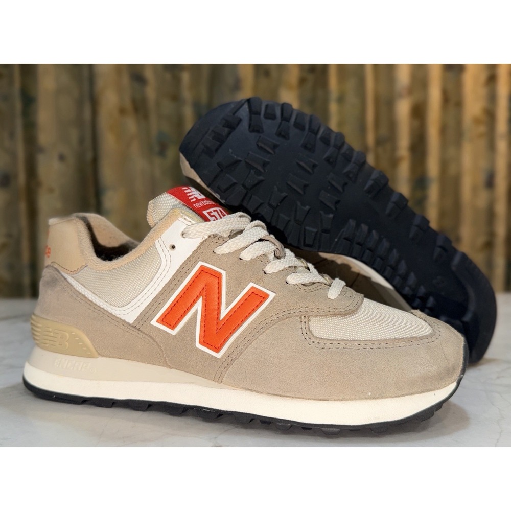 New Balance 574 Mens 6 Womens 7.5 Bone Orange Suede Sneakers U574HBO Beige